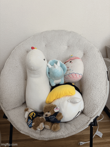 GIF of stuffed animals